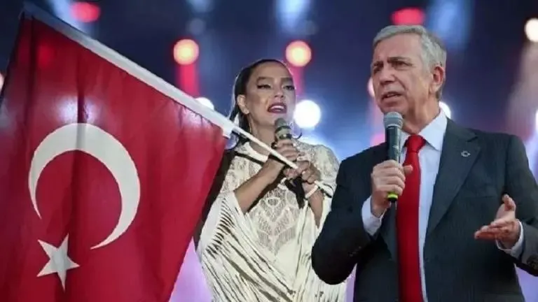 Ebru Gündeş konserinin faturası olduğu iddia edilen belge ortaya çıktı