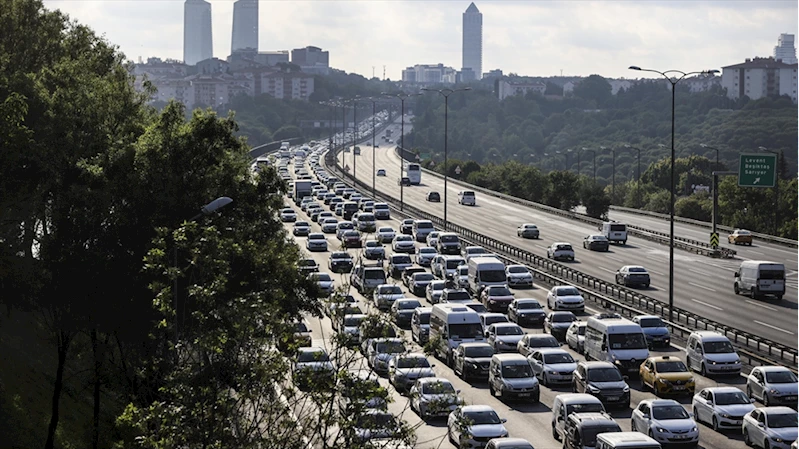 Trafiğe kasımda 188 bin 966 taşıtın kaydı yapıldı