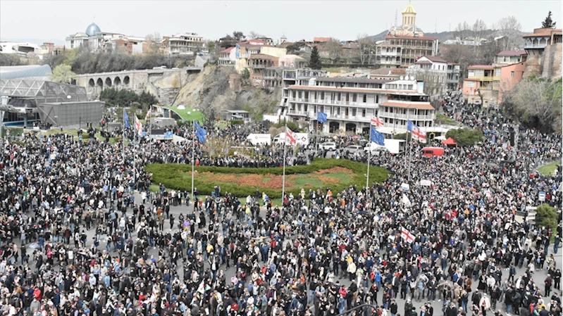 Fransa, Almanya ve Polonya, Gürcistan