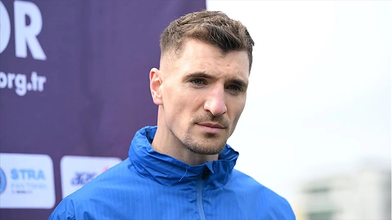 Belçikalı futbolcu Thomas Meunier, Trabzonspor ile sözleşmesini tek taraflı feshetti