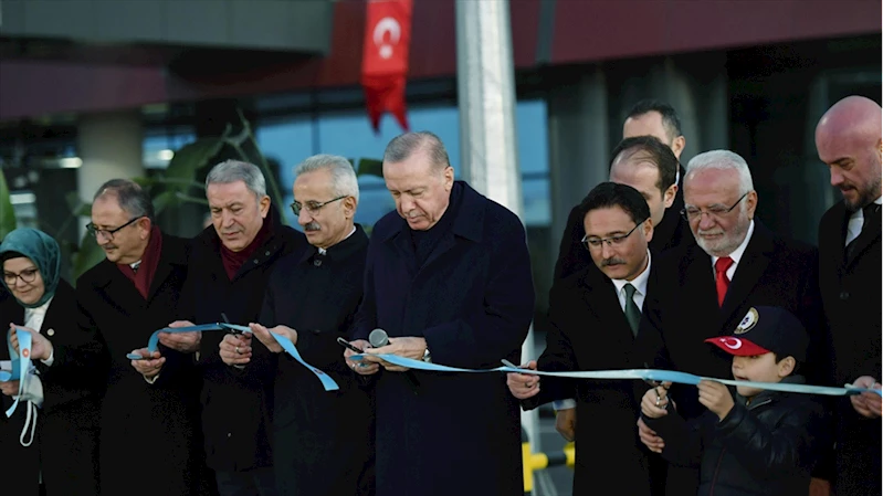 Cumhurbaşkanı Erdoğan, Kayseri Havalimanı yeni terminal binası mütemmimleri ile apron projesi açılışına katıldı