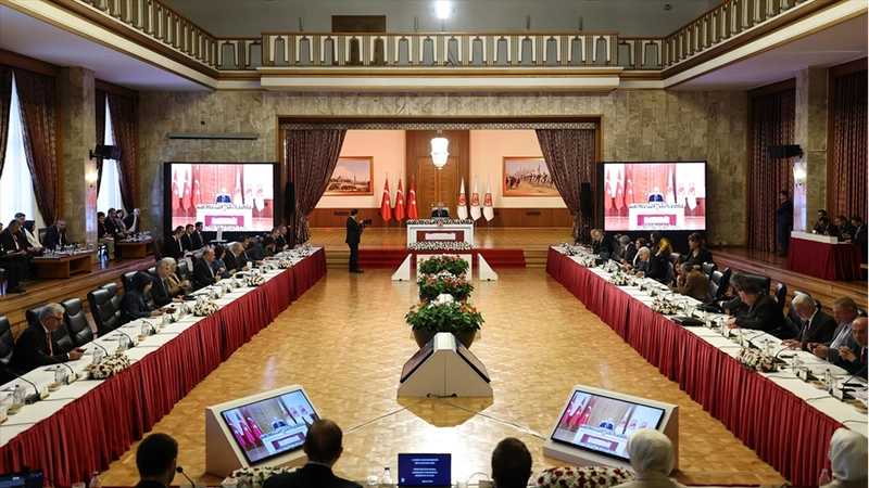 Milli Dayanışma, Kardeşlik ve Demokrasi Komisyonu 16. toplantısında Bakan Fidan ve Bakan Tunç