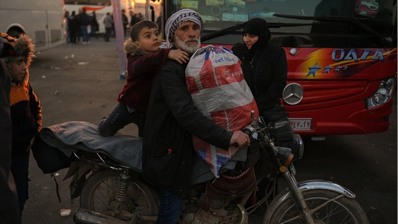 Lübnan: Yıl sonuna kadar ülkesine gönüllü dönen Suriyeli sayısının yarım milyona ulaşması bekleniyor