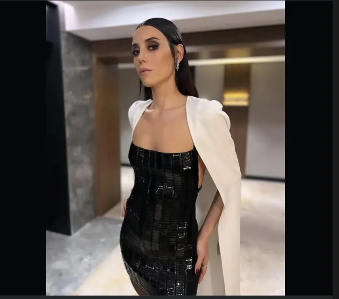 CansuDere yeni bir film projesiyle anlaştı. Film Türkiye ve Portekiz