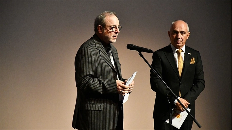 Yönetmen Kaplanoğlu