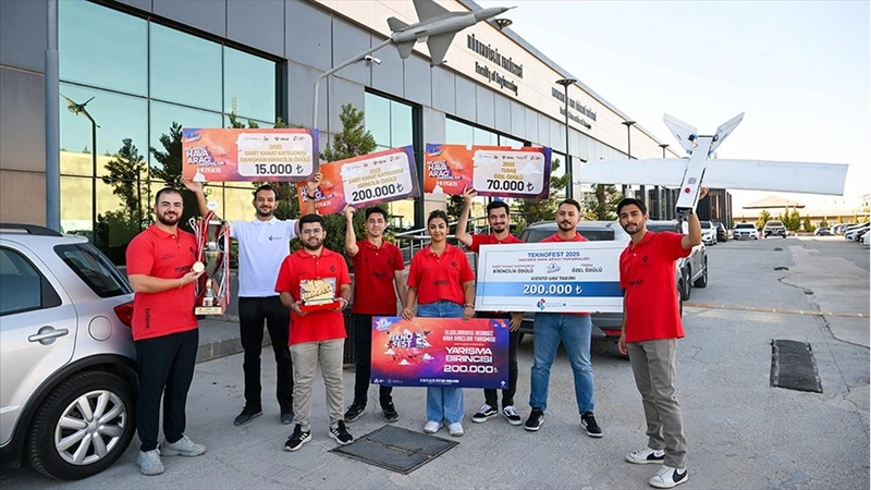 Gaziantepli öğrencilerin tasarladığı İHA, TEKNOFEST