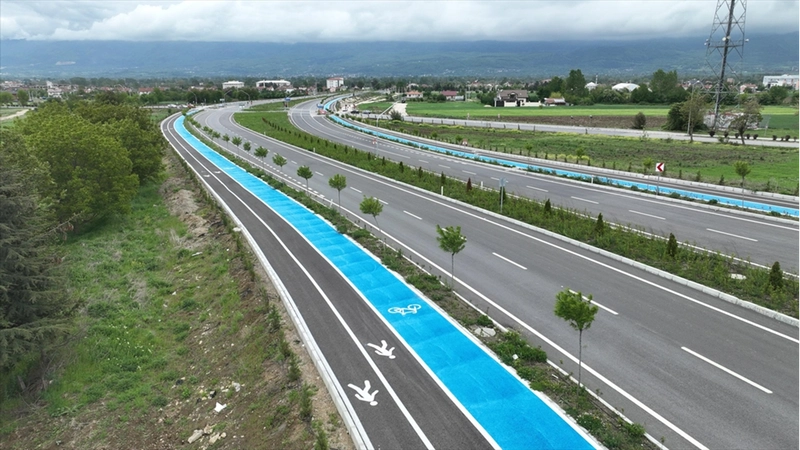 Ulaştırma projeleriyle yeşil dönüşüme katkı