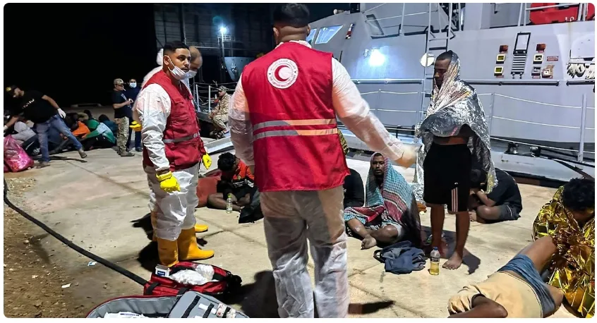 Libya açıklarında 95 göçmeni taşıyan iki tekne alabora oldu: 4 ölü