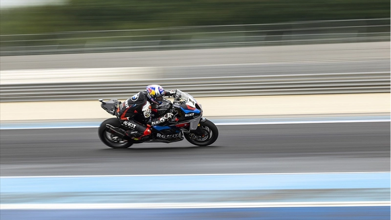 Milli motosikletçi Toprak Razgatlıoğlu, ilk resmi MotoGP testine 18 Kasım