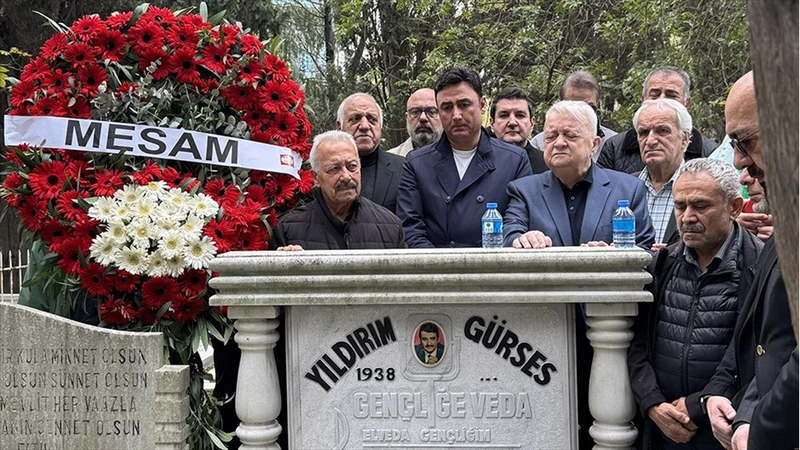 Yıldırım Gürses vefatının 25. yılında kabri başında anıldı