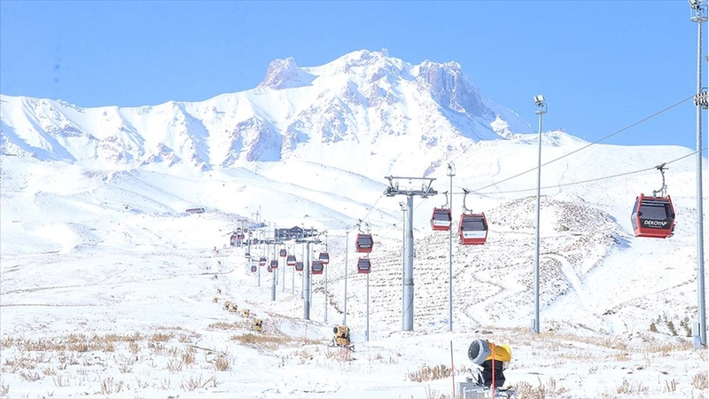 Kasımda yağan kar Erciyes