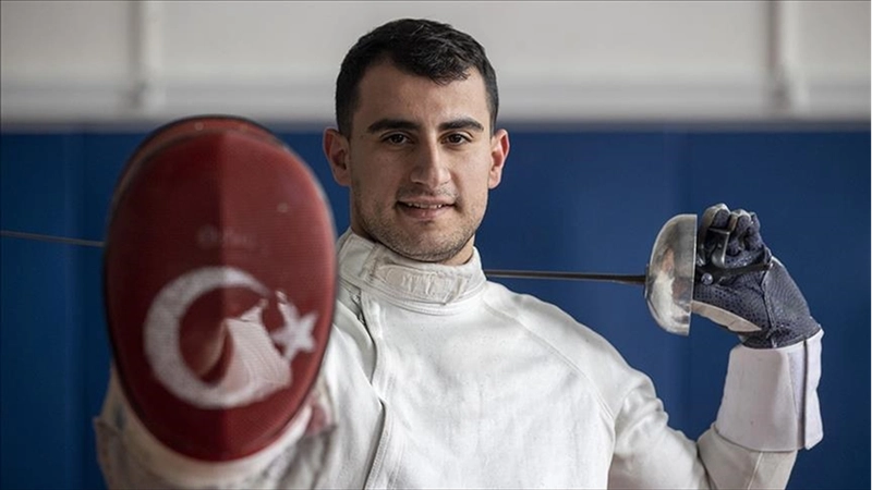 Milli para eskrimci Hakan Akkaya, Tayland