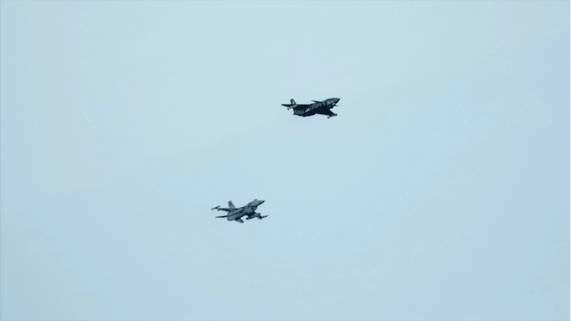 Bayraktar KIZILELMA, F-16 ile tarihi teste imza attı