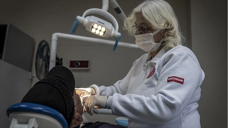 Erzurum Ağız ve Diş Sağlığı Merkezi, 90 hekimle gece gündüz hastalara derman oluyor