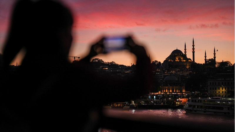 Türkiye ekimde 5 milyon 683 bin 717 yabancı ziyaretçiyi ağırladı