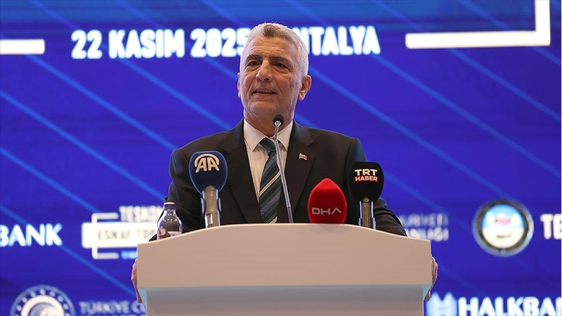 Ticaret Bakanı Bolat: Esnaf kredilerinde 148 milyar liraya ulaştık