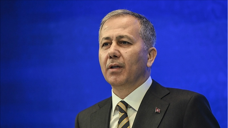 Bakan Yerlikaya: Suç odaklarına karşı mücadeleyi yok saymak, vatan evlatlarının emeğine hakarettir
