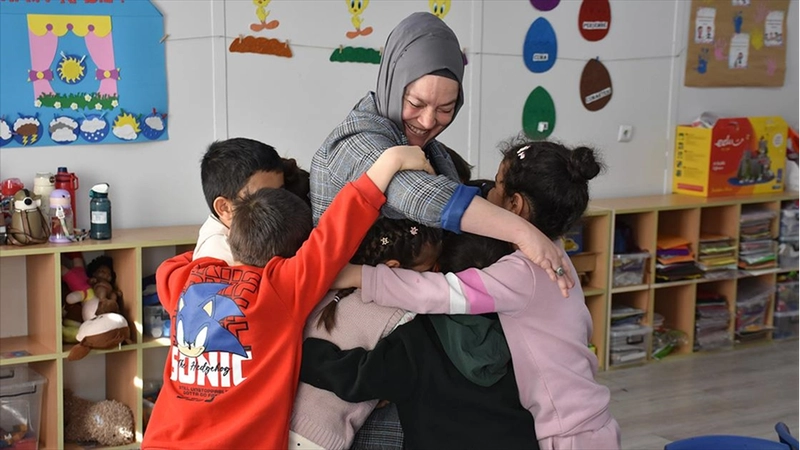 Çiğdem öğretmeni memleket özlemi de kanserle mücadelesi de Şırnak