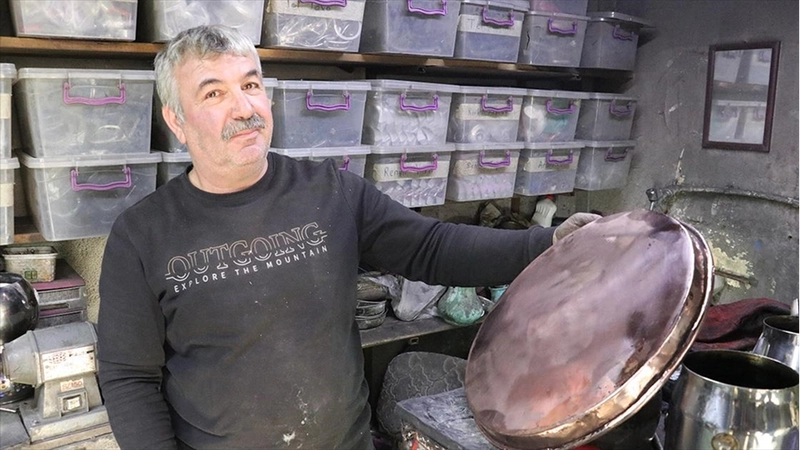 Mahmut usta 41 yıllık mesleğini bırakıp 