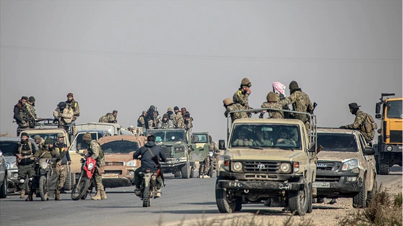 Suriyeli muhaliflerin devrimle sonuçlanan Şam yürüyüşü bir yıl önce bugün başlamıştı
