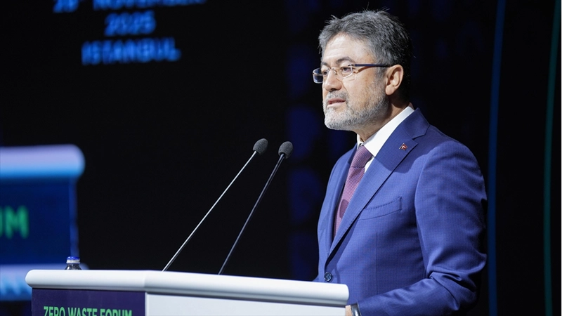 Tarım ve Orman Bakanı Yumaklı: İklim değişikliğinin etkileriyle suya erişim gittikçe zorlaşıyor