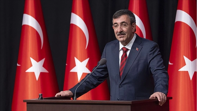 Cumhurbaşkanı Yardımcısı Yılmaz: Ekonomi programımız, makroekonomik dengeyi tesis etmeye odaklanmıştır