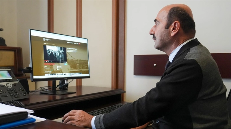 İran Şahı Pehlevi