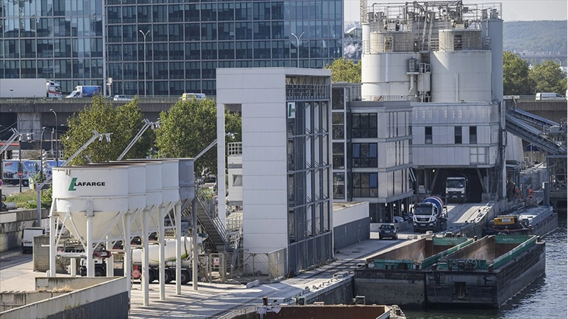 Fransız çimento devi Lafarge