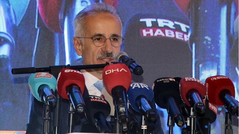 Ulaştırma ve Altyapı Bakanı Uraloğlu: Türkiye