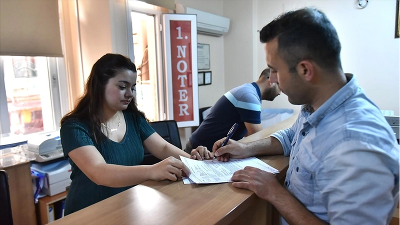Noterlerin tatil günlerinde çalışmasına ilişkin yönetmelik Resmi Gazete