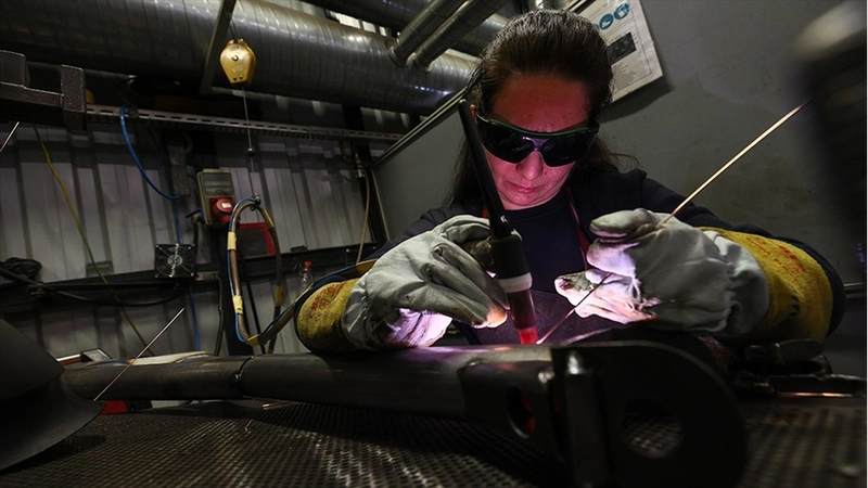 Bakan Işıkhan: 2024 yılından bugüne kadar 92 bin 446 kadın iş hayatına kazandırıldı