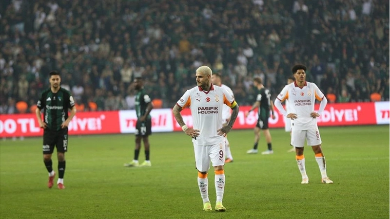 Galatasaray, namağlup ünvanını Kocaelispor karşısında kaybetti