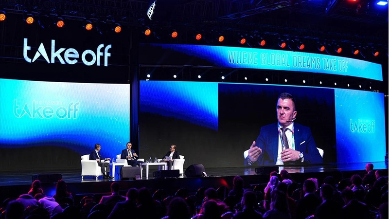 Take Off İstanbul 2025 ikinci gün etkinlikleriyle sürüyor