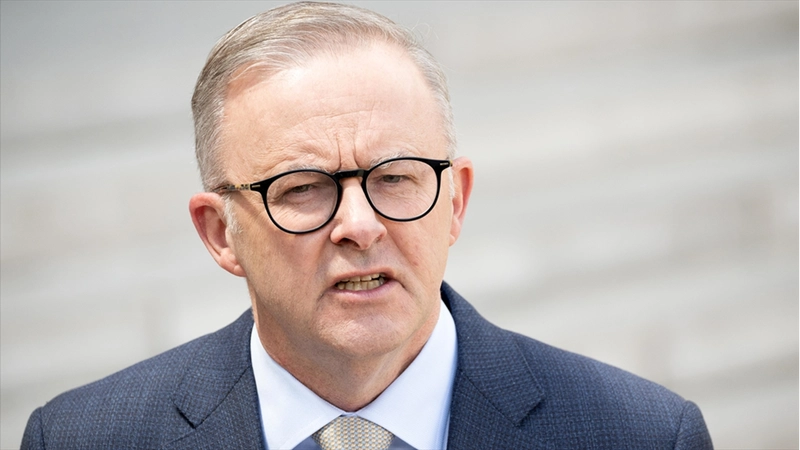 Avustralya Başbakanı Albanese, 16 yaş altı sosyal medya yasağının toplumsal reform olduğunu savundu