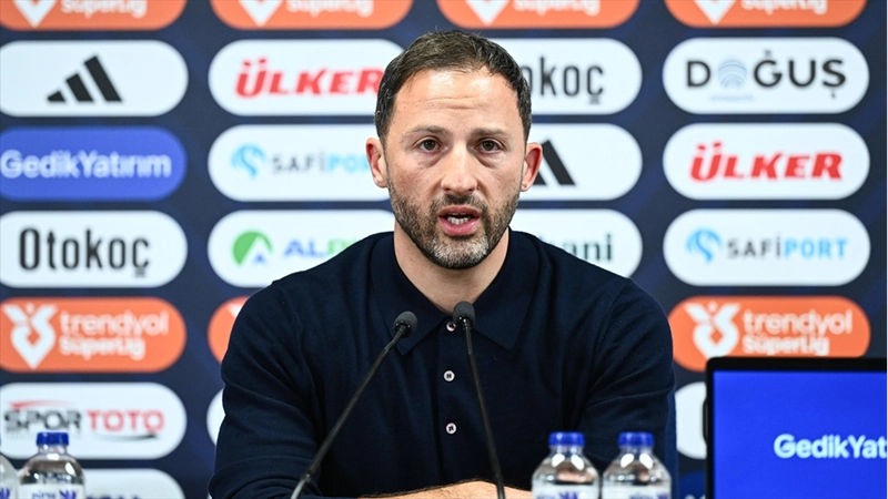Fenerbahçe teknik direktörü Tedesco: Berabere kaldığımız için hayal kırıklığı yaşıyoruz