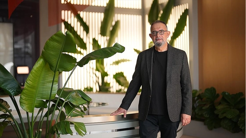 Sanat hayatının 40. yılını geride bırakan İbrahim Sadri: Şair olmak için şair gibi yaşamak lazım