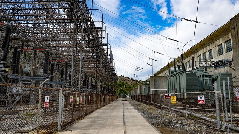Elektrik santrallerine 1,4 milyar liralık kapasite mekanizması desteği