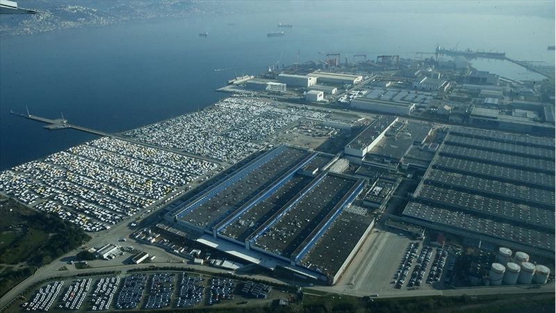 Otomotiv kasımda 3,8 milyar dolarla en fazla ihracat yapan sektör oldu