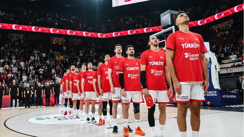 A Milli Erkek Basketbol Takımı, dünya sıralamasında 11. sıraya yükseldi