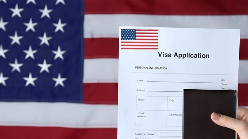 ABD, ülkedeki sığınmacıların çalışma izni süresini 5 yıldan 18 aya düşürdü