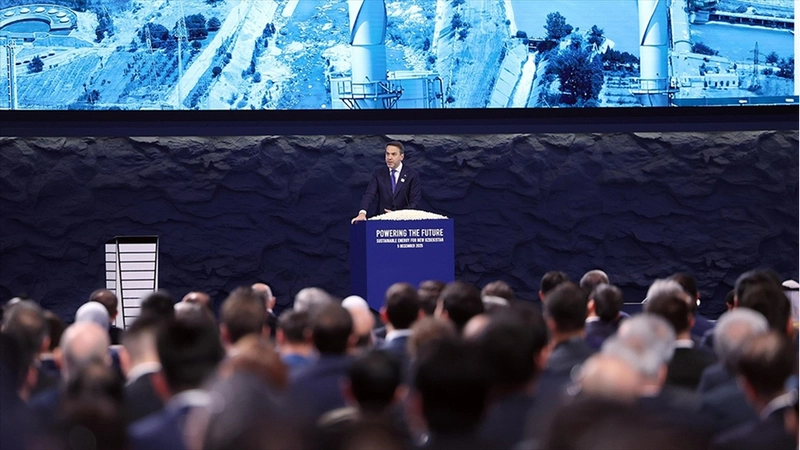 Bakan Bayraktar: 20 yılı aşkın süre önce enerji piyasalarımızda köklü bir dönüşüm gerçekleştirdik