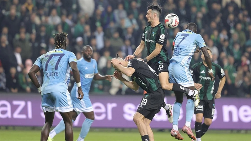 Kocaelispor-Kasımpaşa maçı golsüz beraberlikle sona erdi