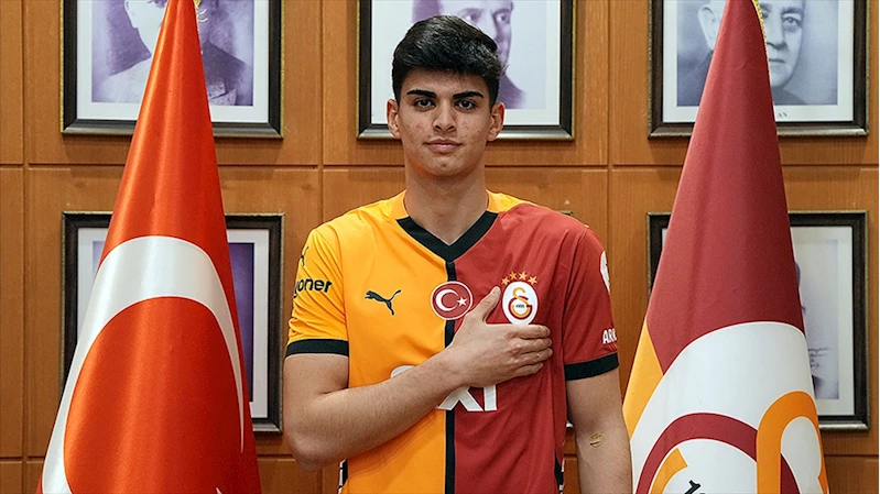 Galatasaray, genç futbolcu Arda Ünyay