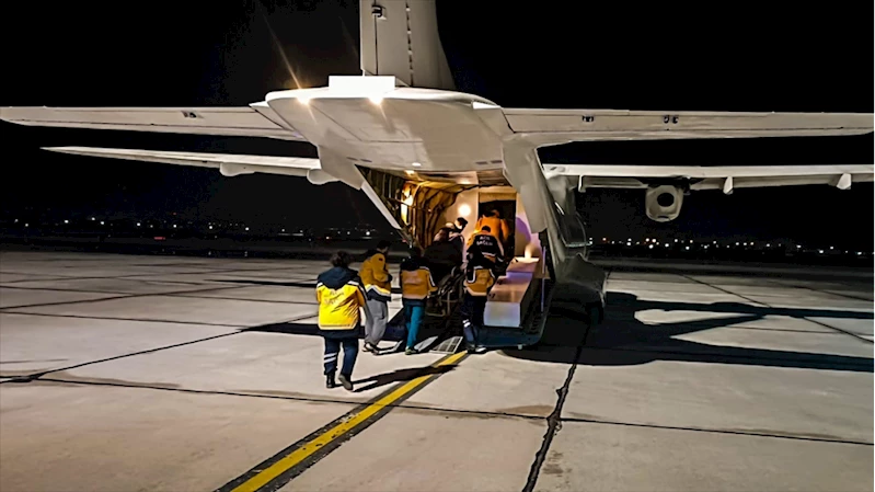 Hava Kuvvetlerine ait ambulans uçak kalp rahatsızlığı olan kişiyi Erzurum