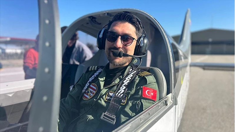 Yazılım sektörünü bırakıp havacılık hayalini gerçekleştiren pilot öğrenci yetiştiriyor