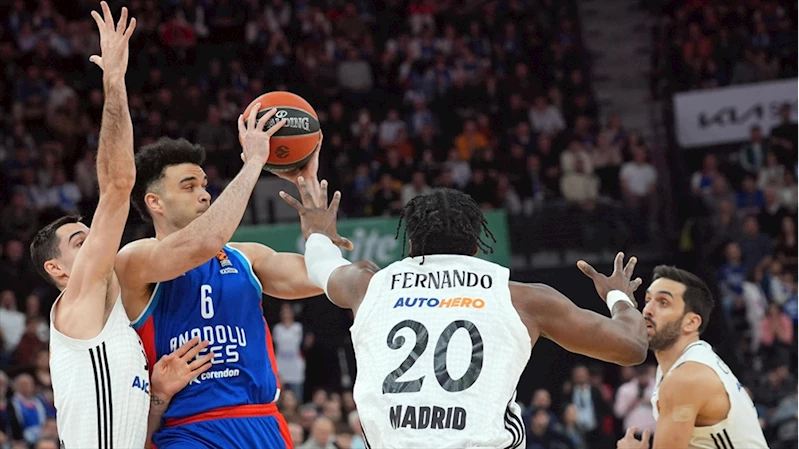 Anadolu Efes, Real Madrid