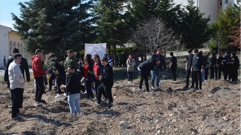 Atıl okul bahçeleri meyve bahçesine dönüşüyor 