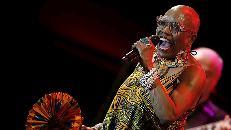 Cazın usta isimlerinden Dee Dee Bridgewater, CSO Ada ve AKM