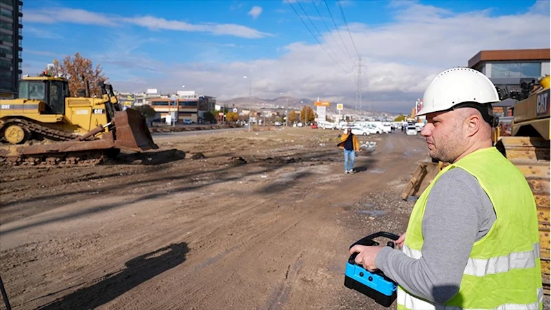 Dev iş makineleri teknolojinin yardımıyla çağ atlıyor