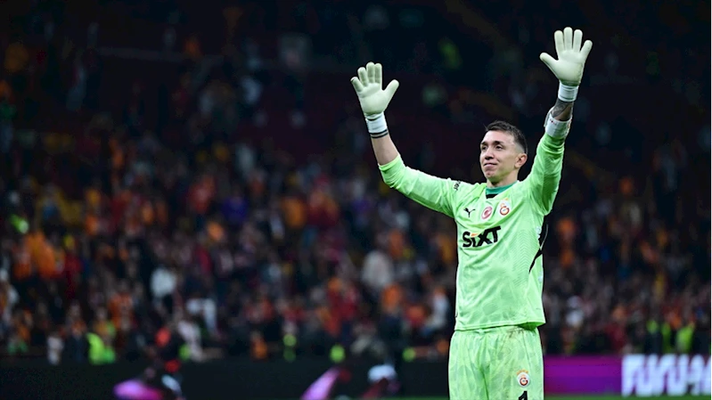 Galatasaray kaptanı Muslera